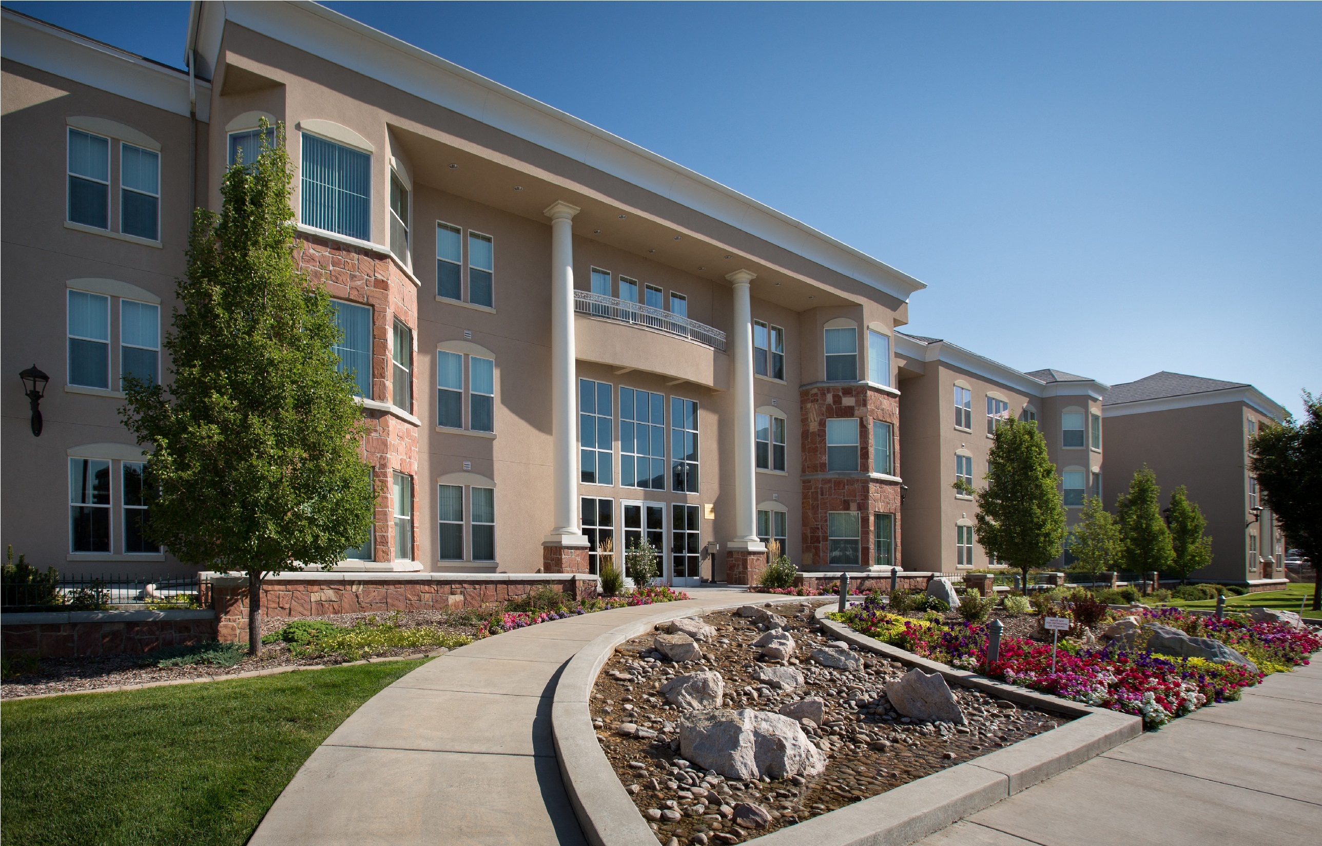 Colonial Court Apartments Apartments in Ogden, UT