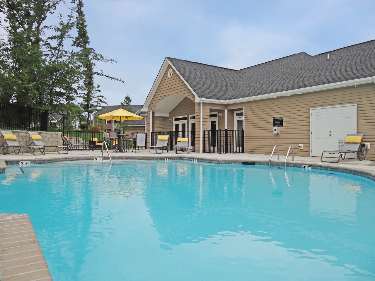 Photos and Video of Loch Raven Apartments and Townhomes in Raleigh, NC