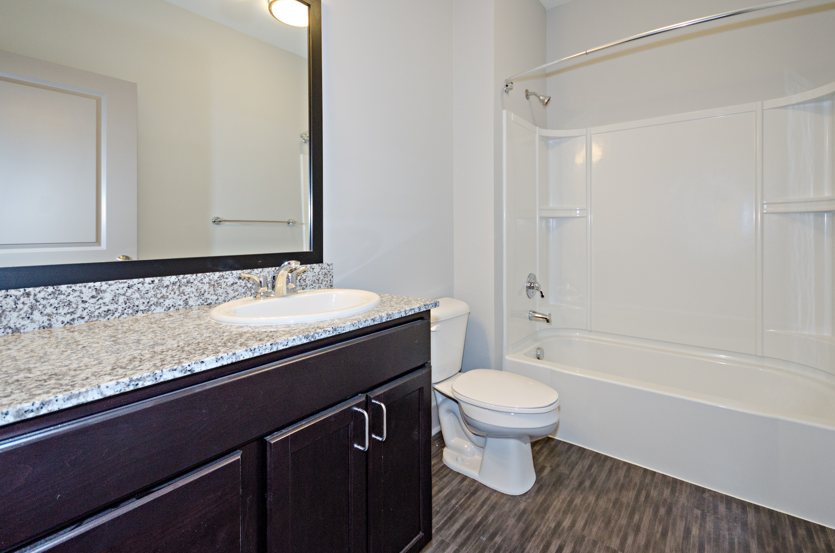 MadMar Flats Image 38