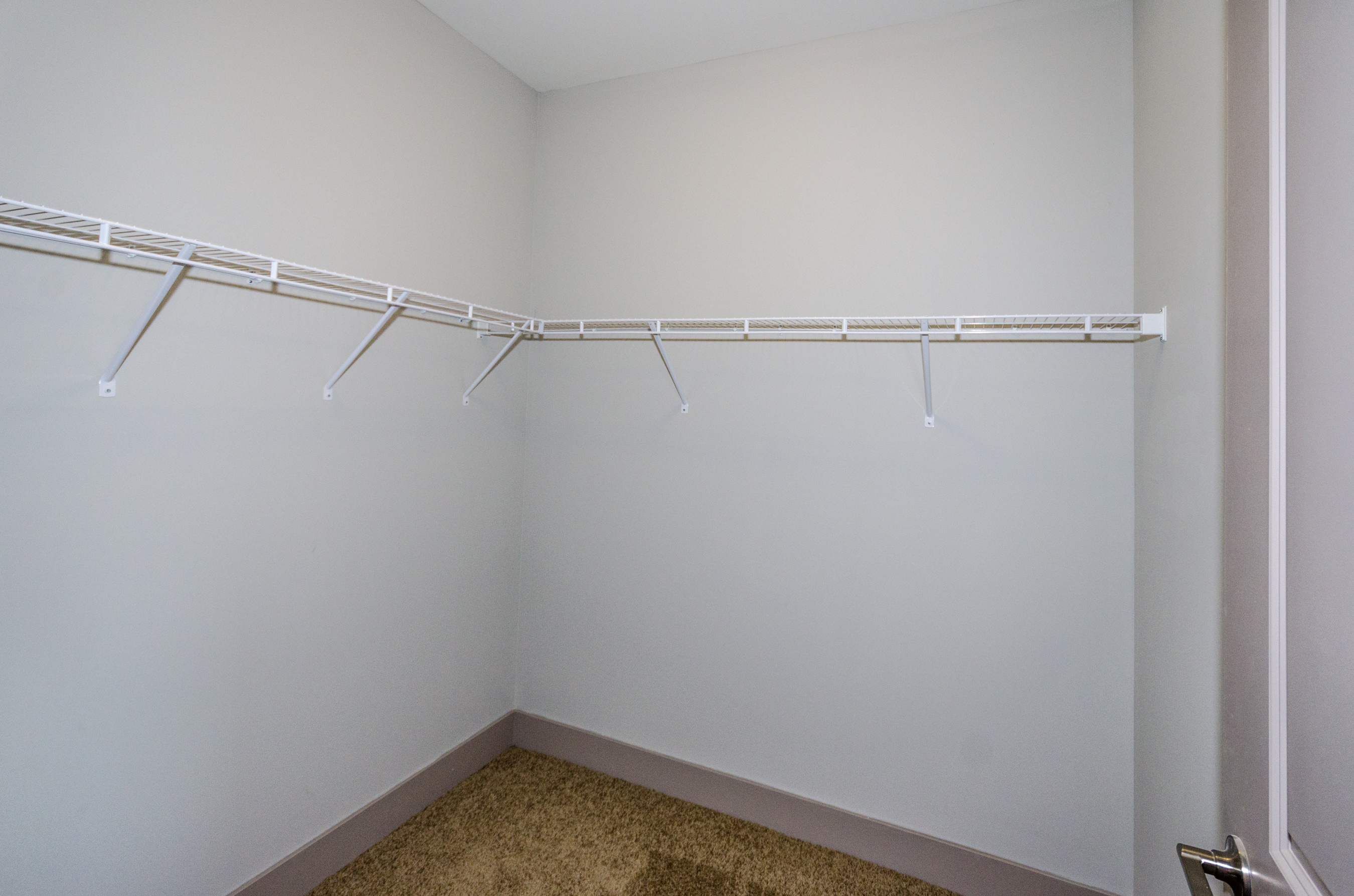 Walk In Closet- MadMar Flats- Oakley Cincinnati, OH Apartments