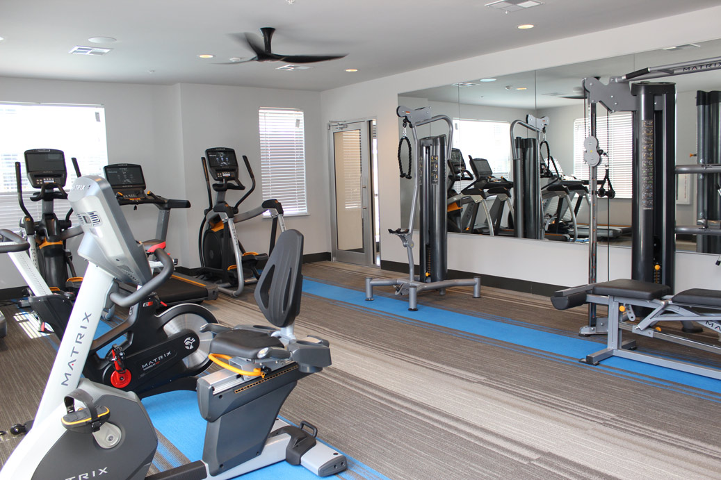 MadMar Flats Fitness Center - Cincinnati Apartments