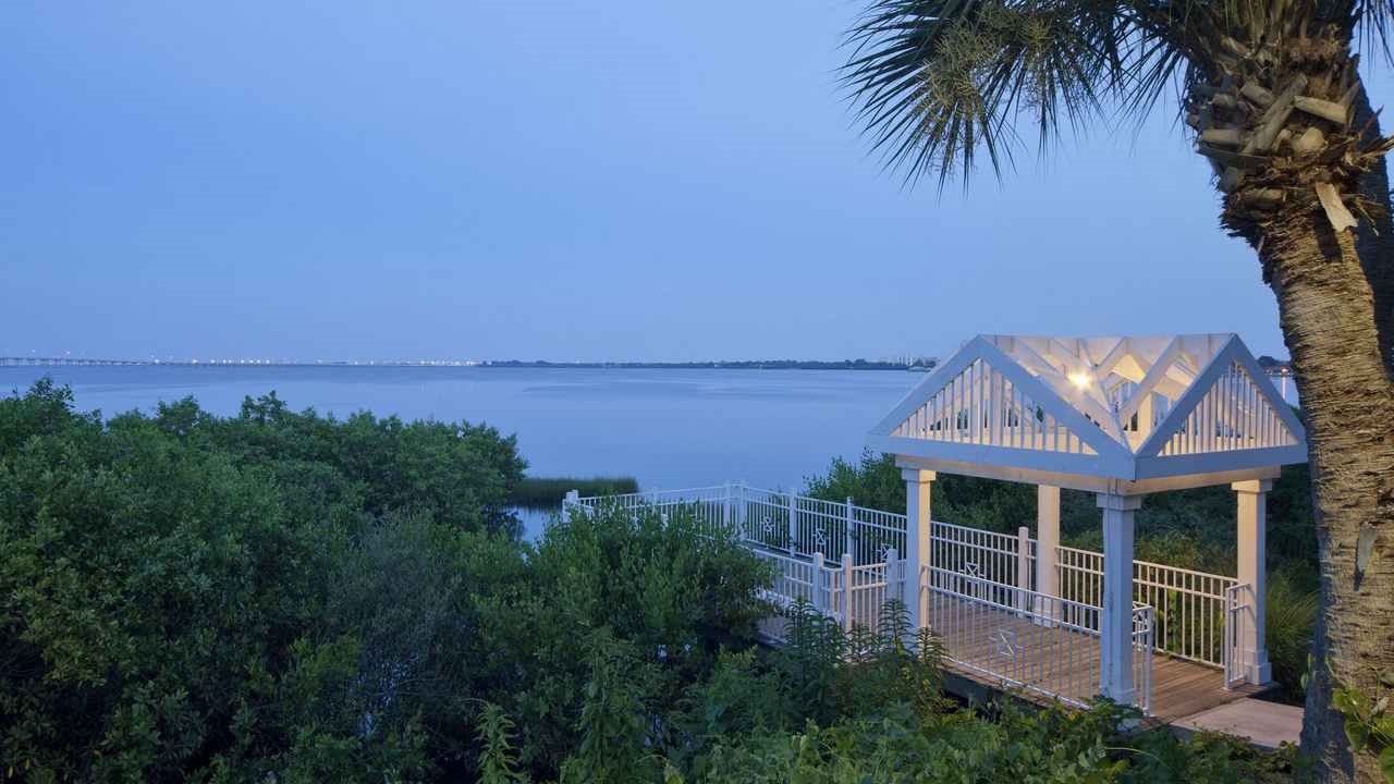 Bayside Arbors Image 28