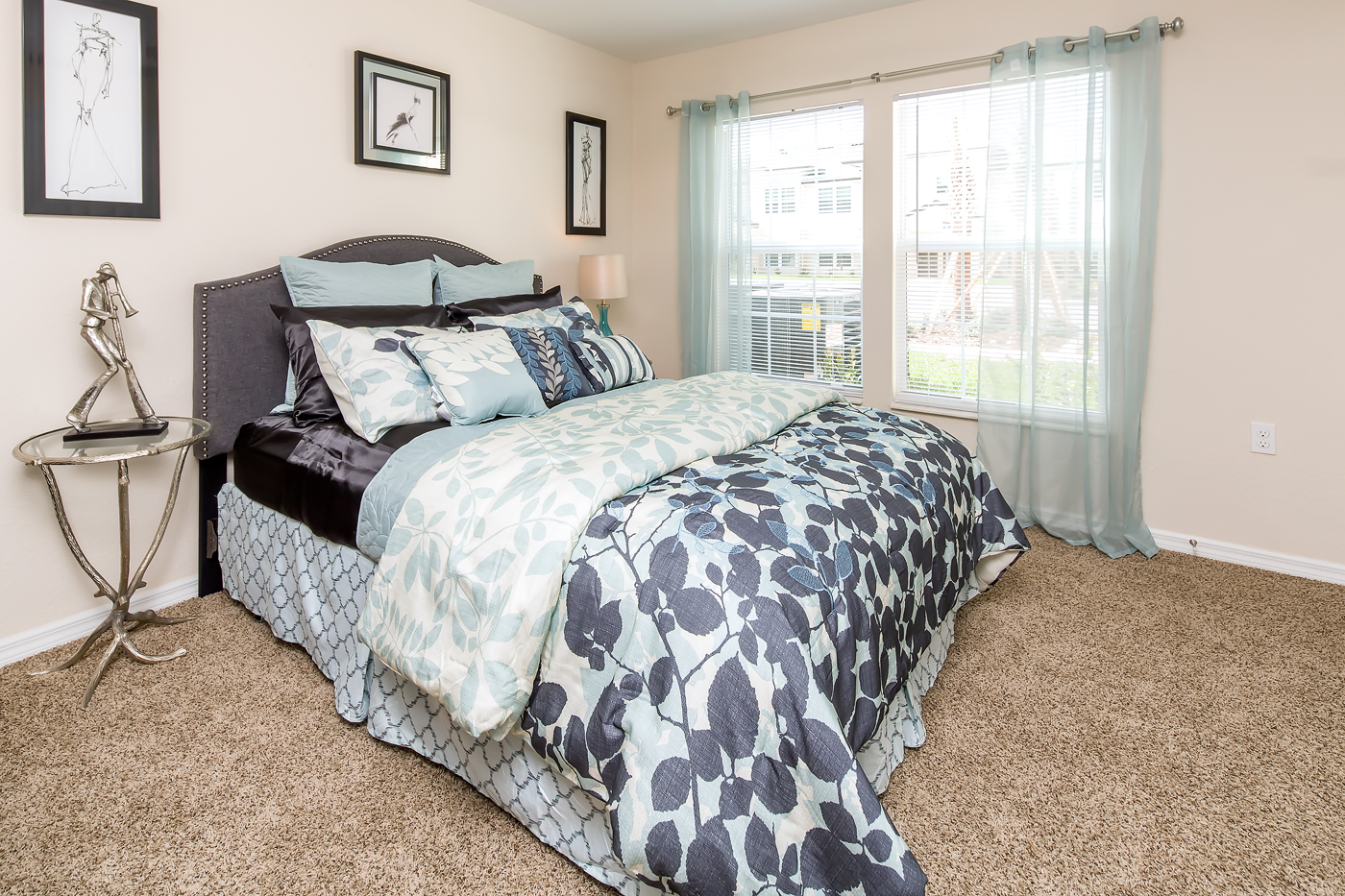 Oakwood Apartment Homes Image 23