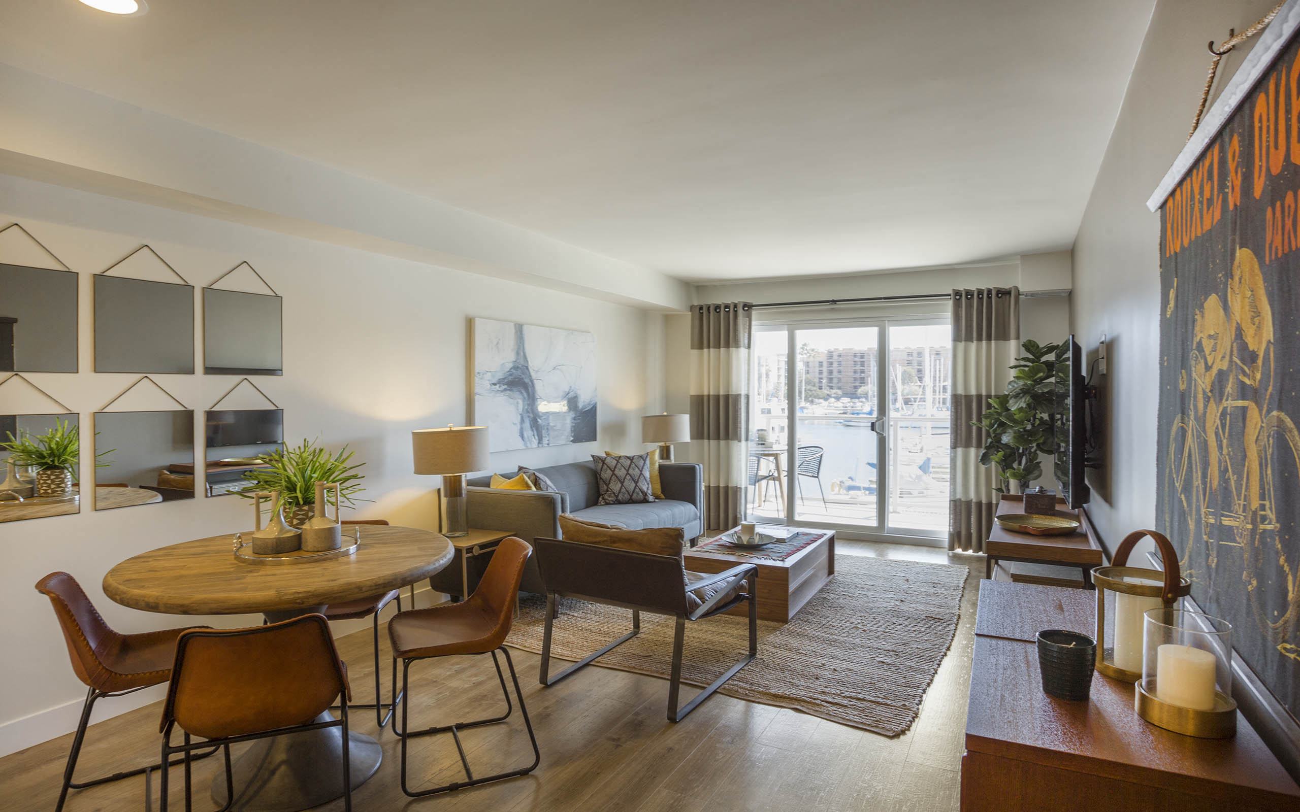 Wayfarer® Apartments + Marina Image 13