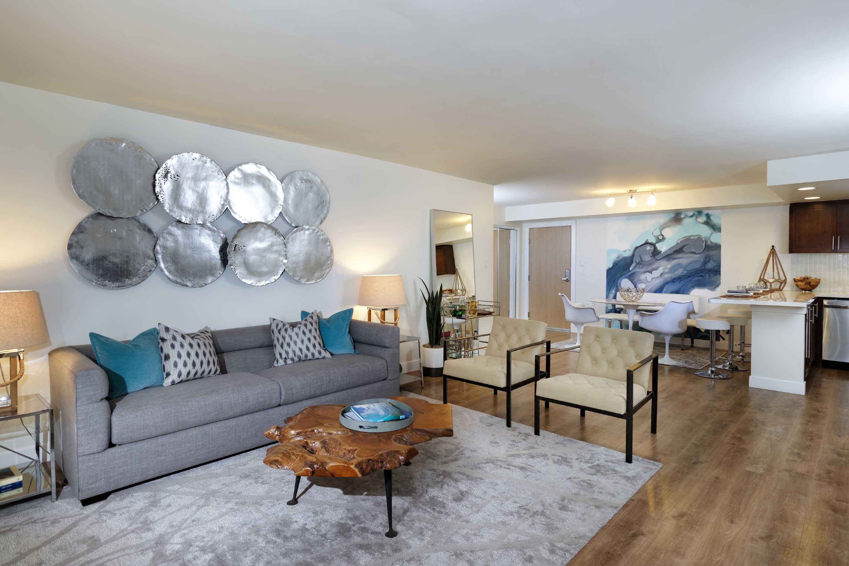 Wayfarer® Apartments + Marina Image 2