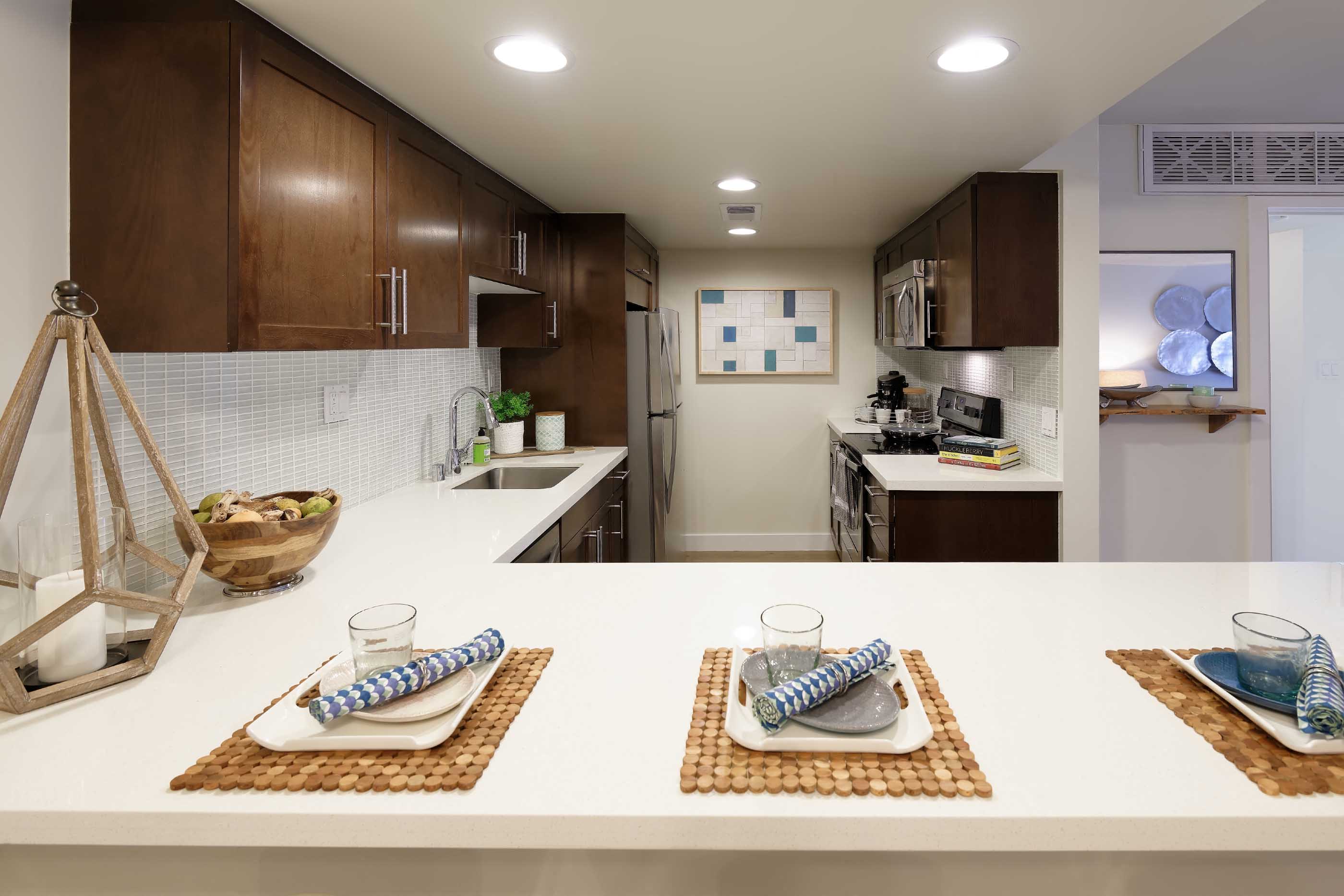 Wayfarer® Apartments + Marina Image 4