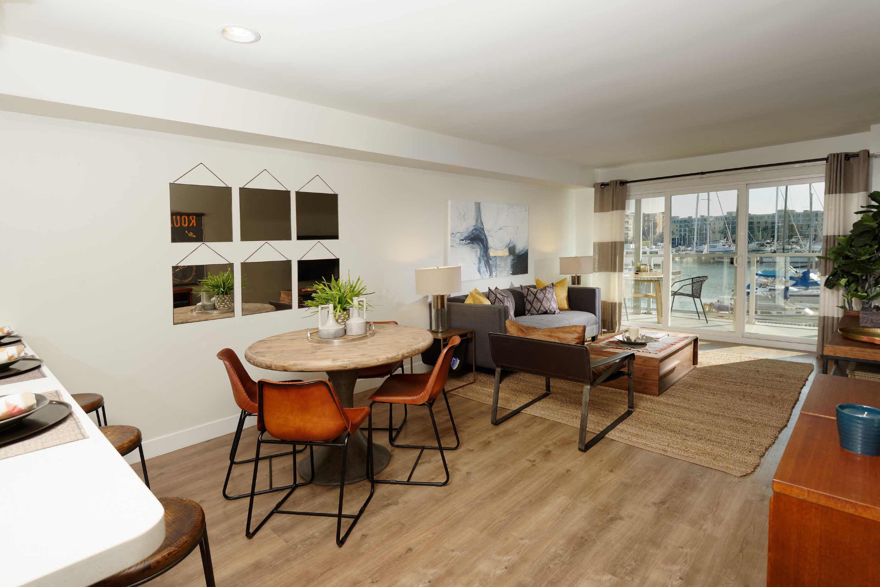 Wayfarer® Apartments + Marina Image 15