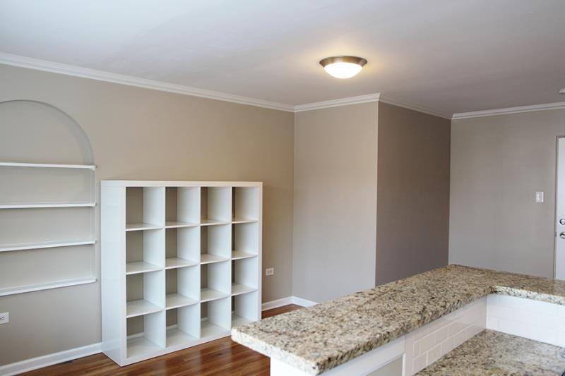 929 Marion Image 36