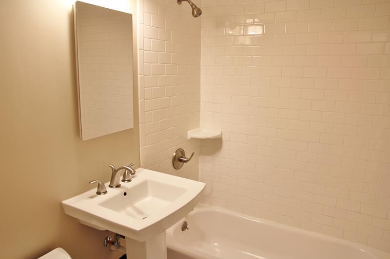 929 Marion Image 41