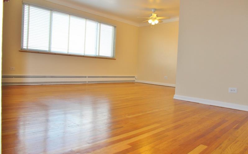 1075 Corona Image 29