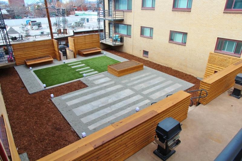 1075 Corona Image 18