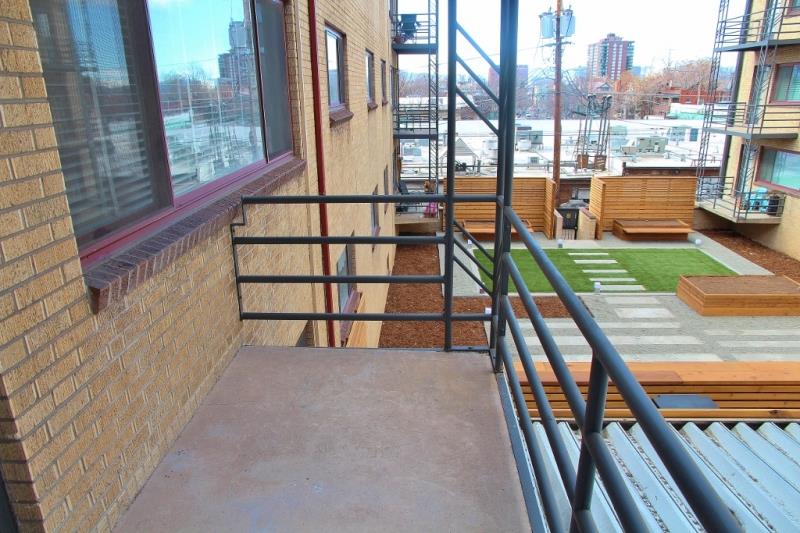 1075 Corona Image 21