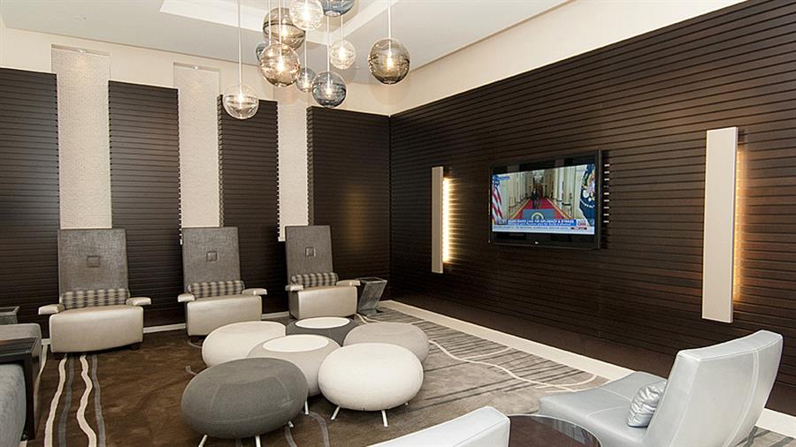 Lobby Lobby