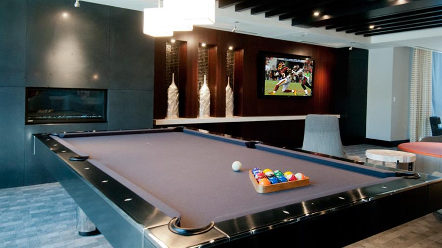 Resident Lounge with Billiards Resident Lounge with Billiards