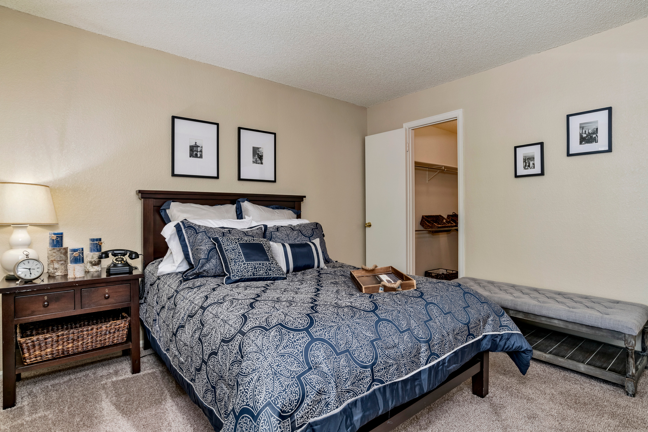 Country Club West Apartments Image 30