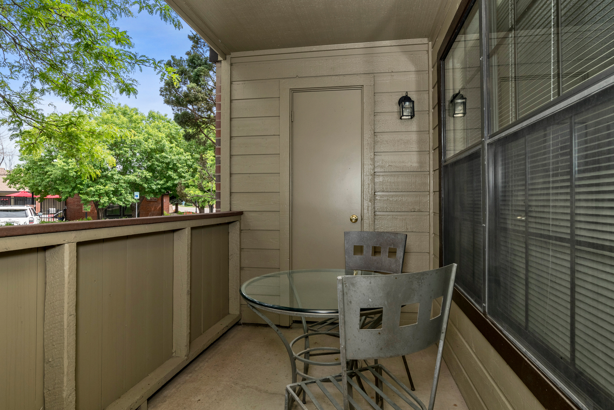 Country Club West Apartments Image 35
