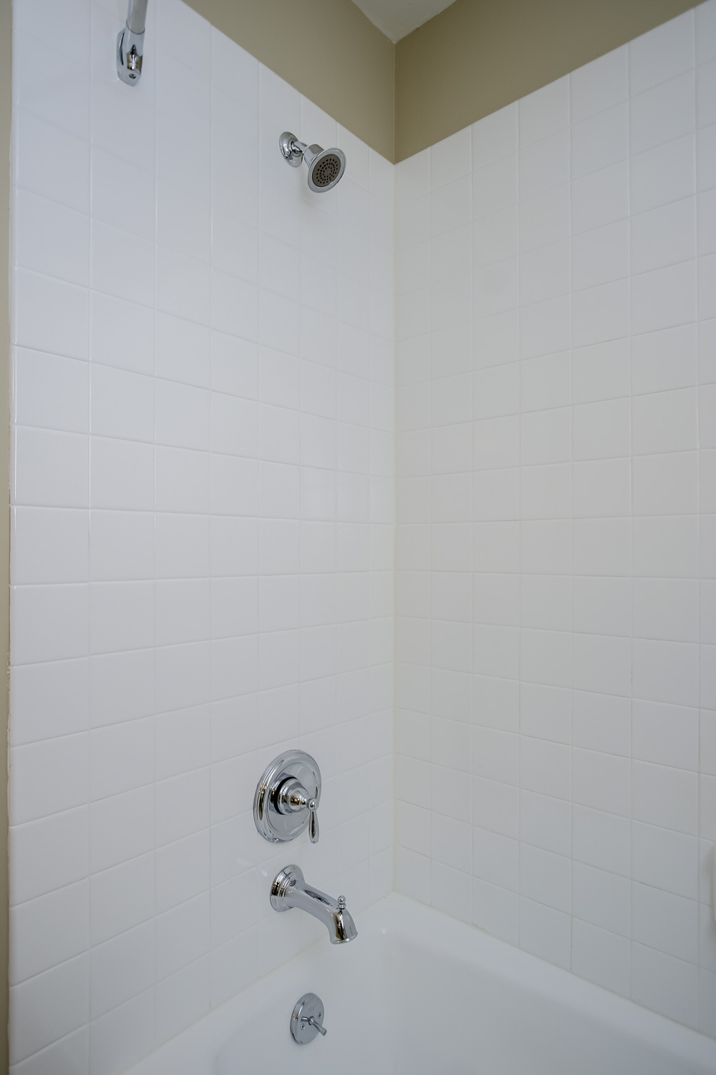 Walk-In Shower with Ceramic Tile