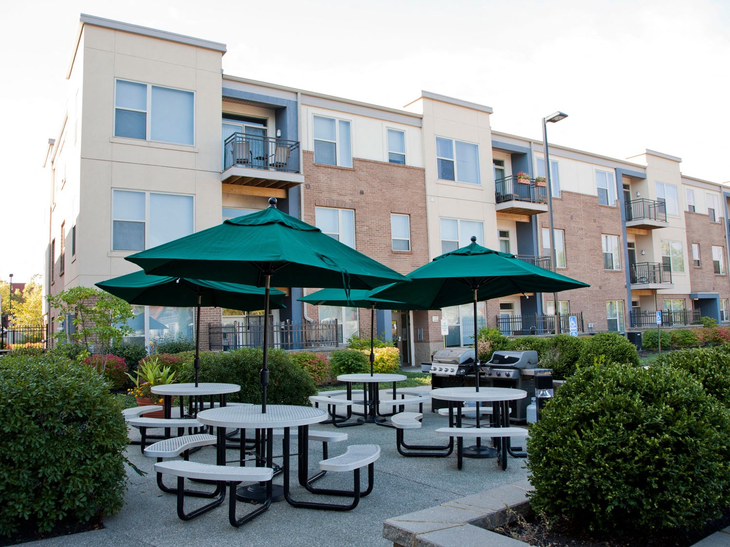 Desales Flats Apartments in Cincinnati, OH