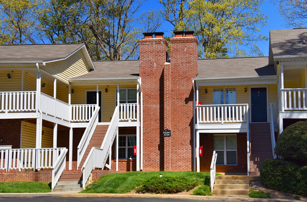 Mission Capital Crossing Apartments (Raleigh, NC) from