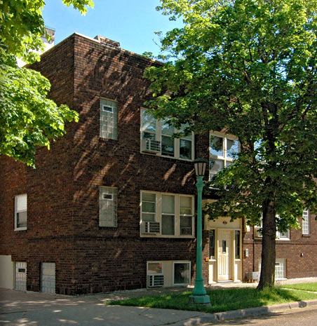 Charles Apartments Image 1