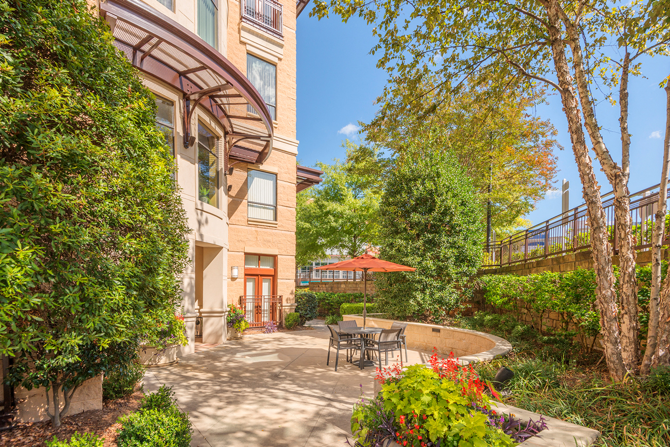 Lofts at Lakeview Apartments Image 3