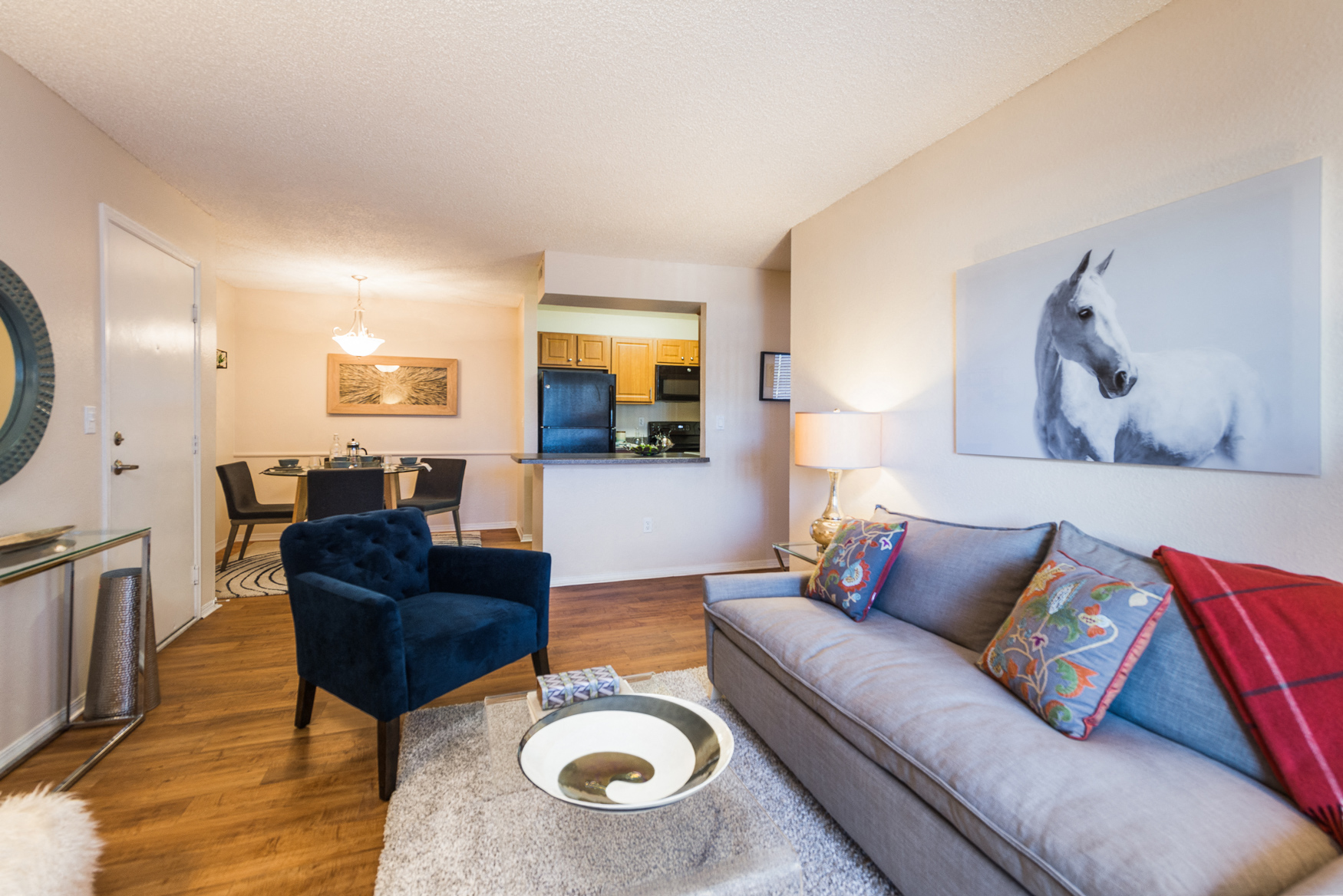 Apres Apartment Homes Image 7