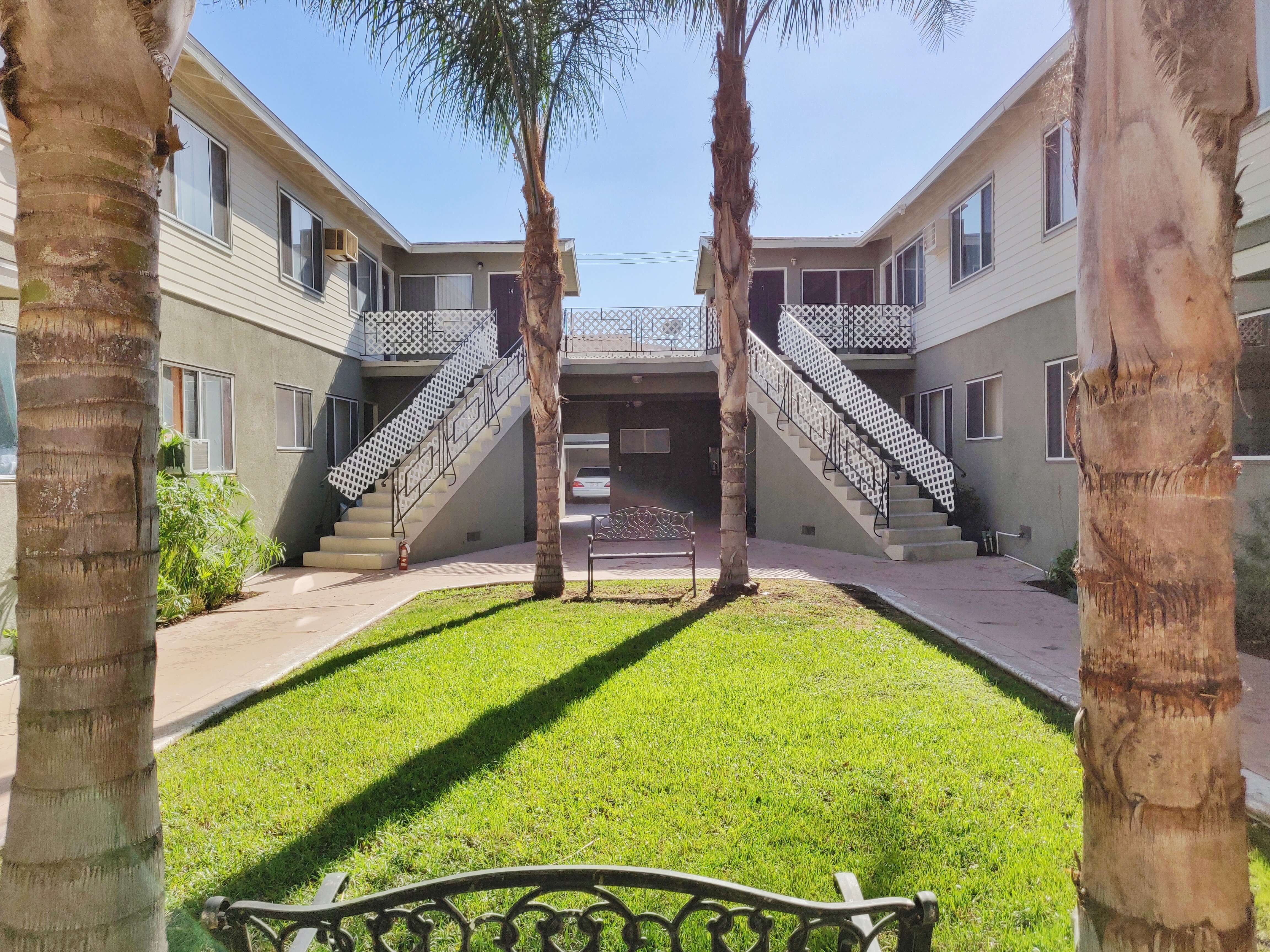 11908 Burbank Boulevard Apartments for Rent in New Photos, prices