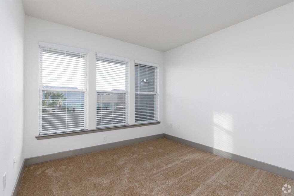 Lofts at SoDo  Image 6