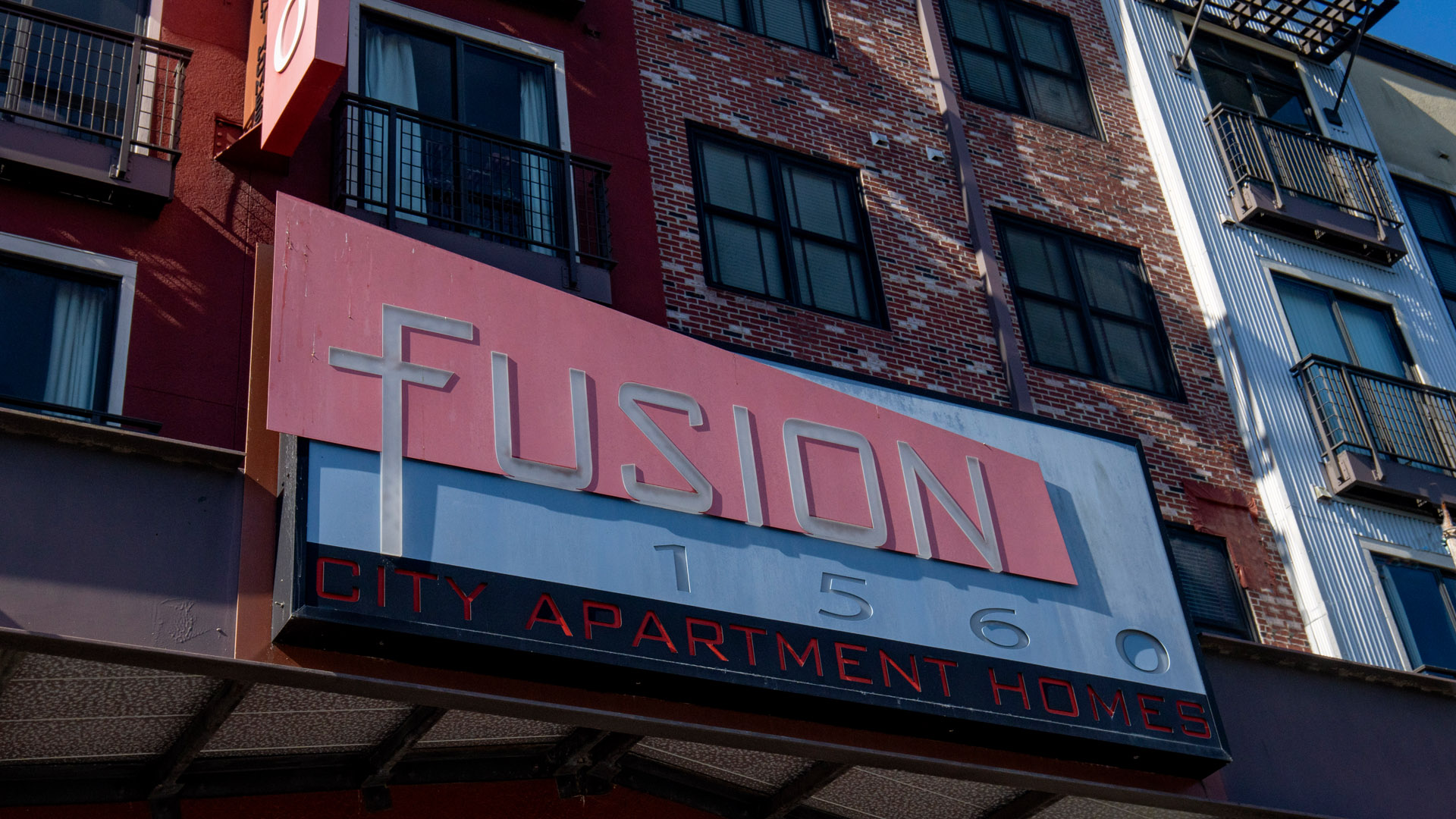 Fusion 1560 Image 1