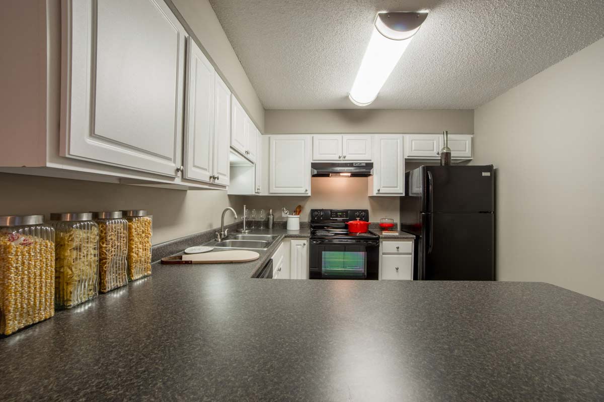 Gramercy Apartments Image 100