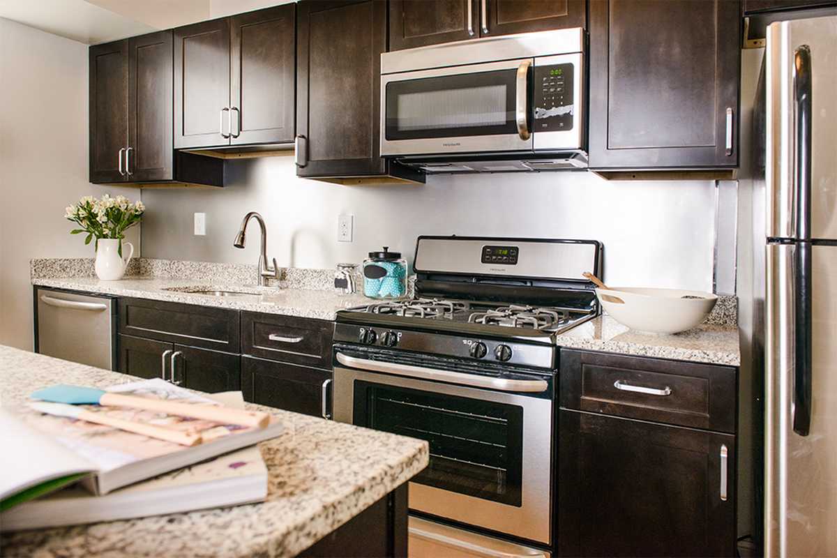 Alden Park Luxury Apartments Image 42