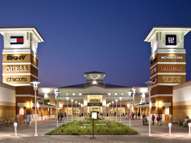 Close to Grand Prairie Mall