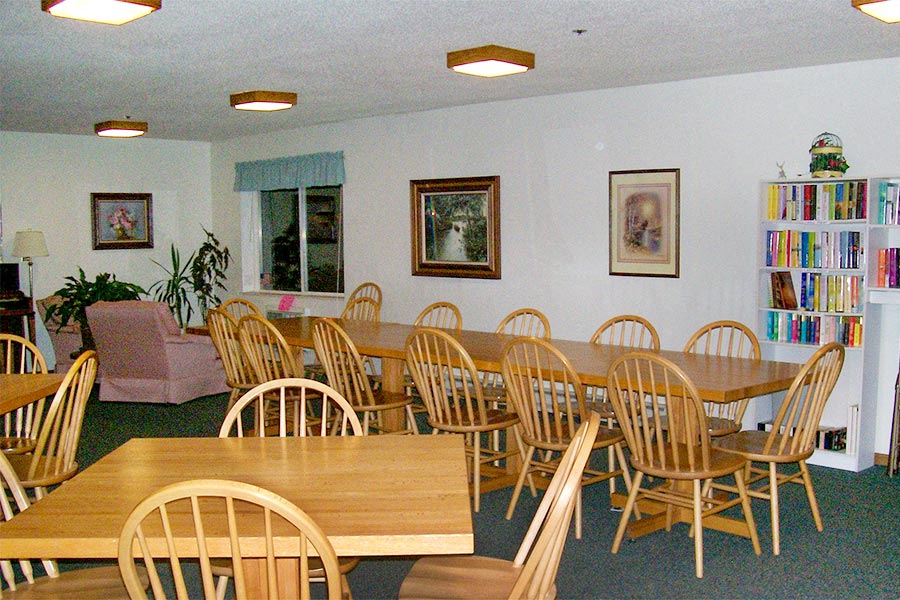 Marquette Manor 3