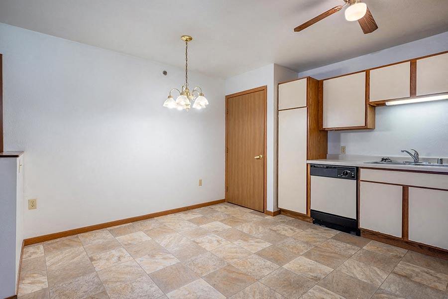 Woodside Village Apartments 3