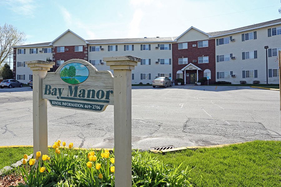 Bay Manor Apartments 2