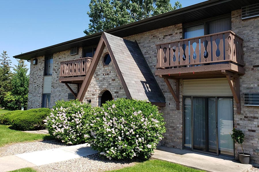 Golf Bridge Apartments 3