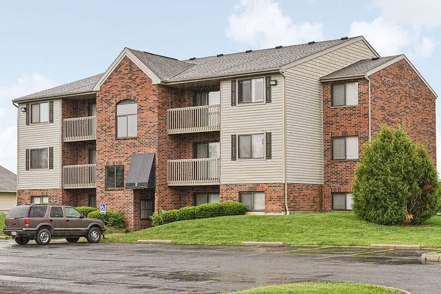 Eagles Point Apartments