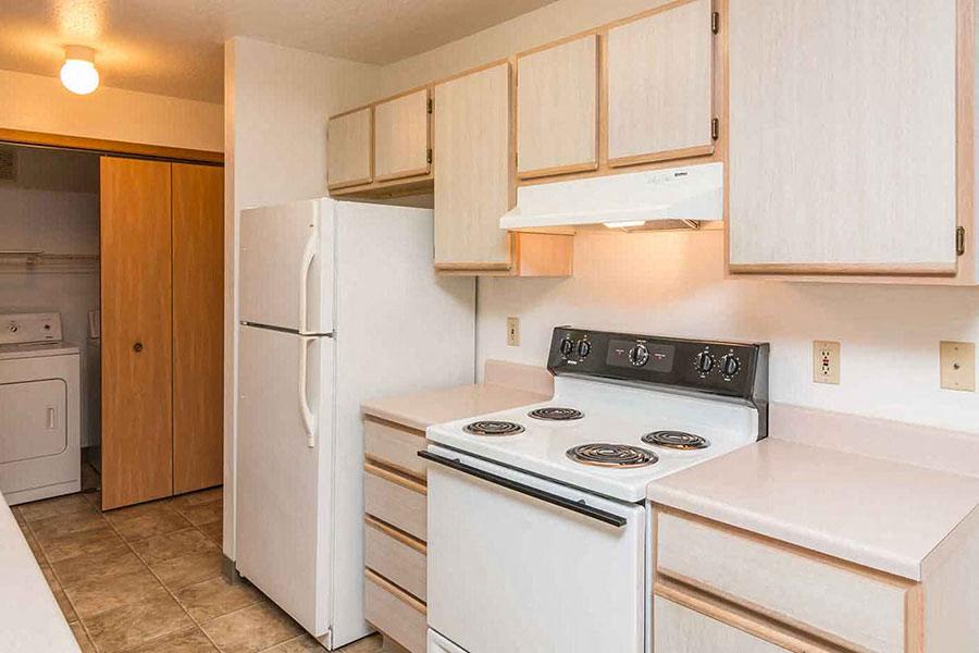 East Woods Apartments