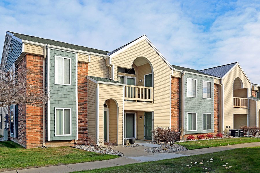 Lake Village Apartments 3