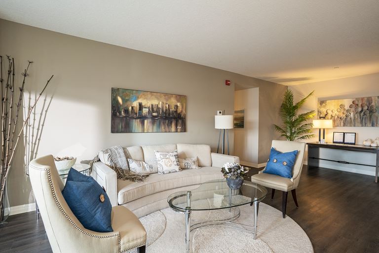 885 Southdale Road W.
