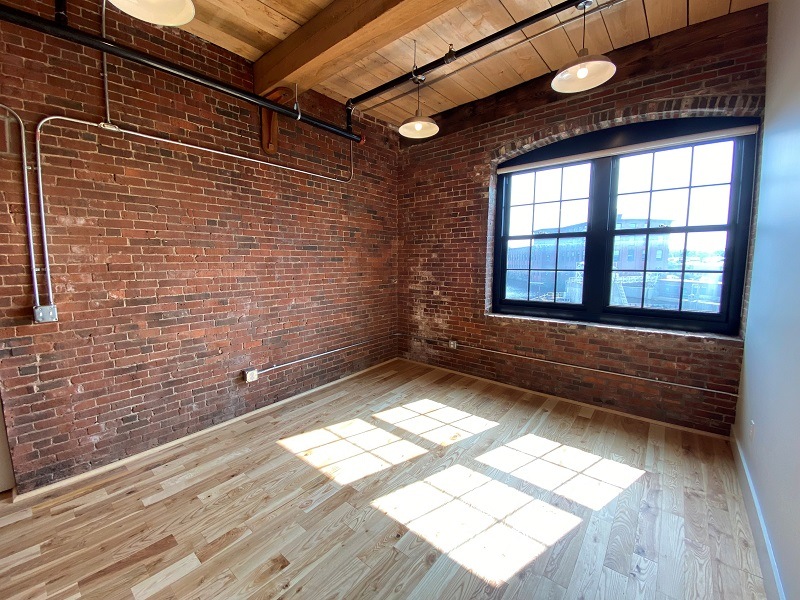 28 Pearl St – Apt 105 | Riverdam, Biddeford