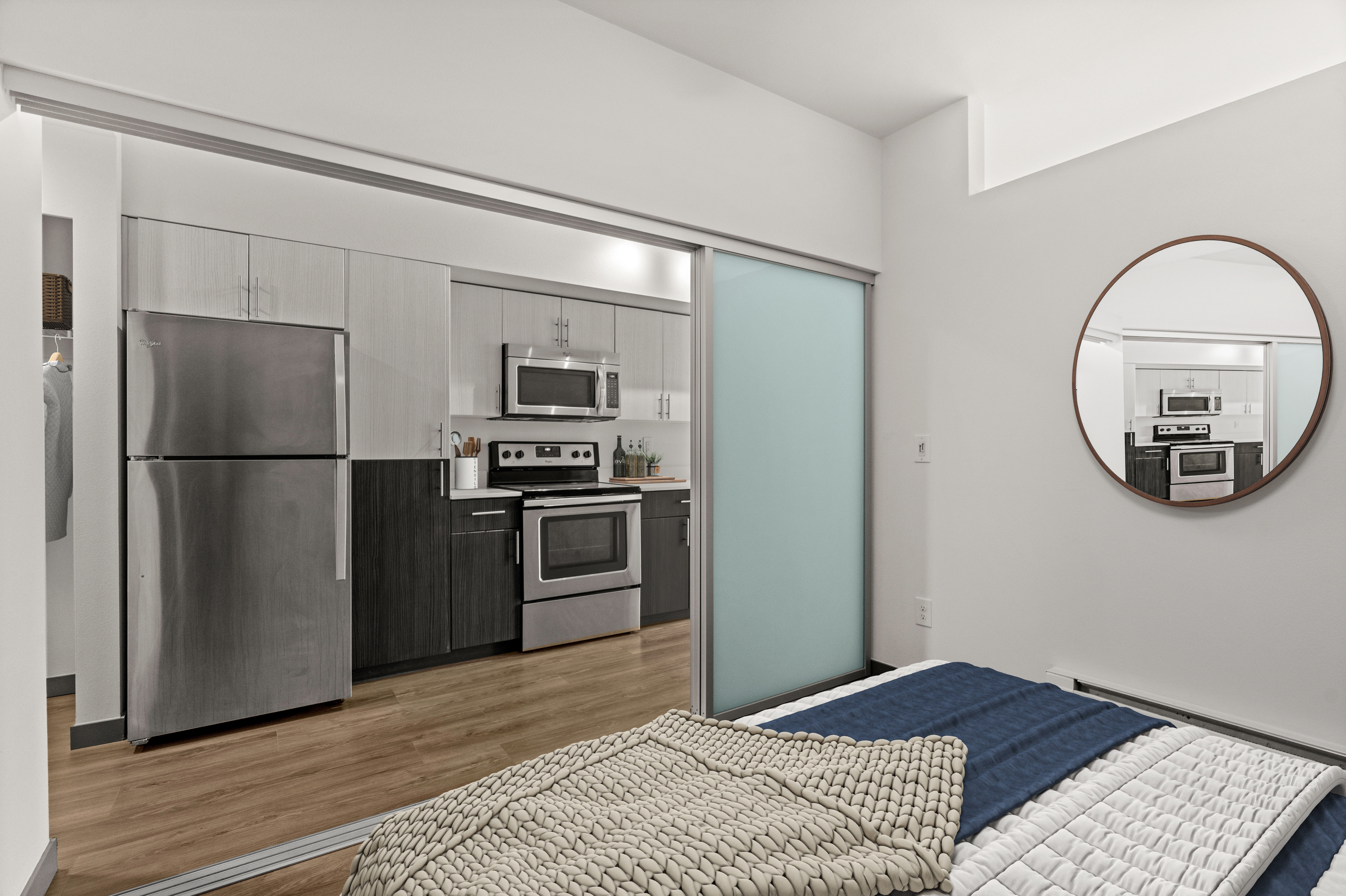 Icon Apartments — image 12