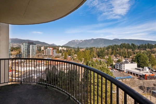 International Plaza (Residential) #979-0345
