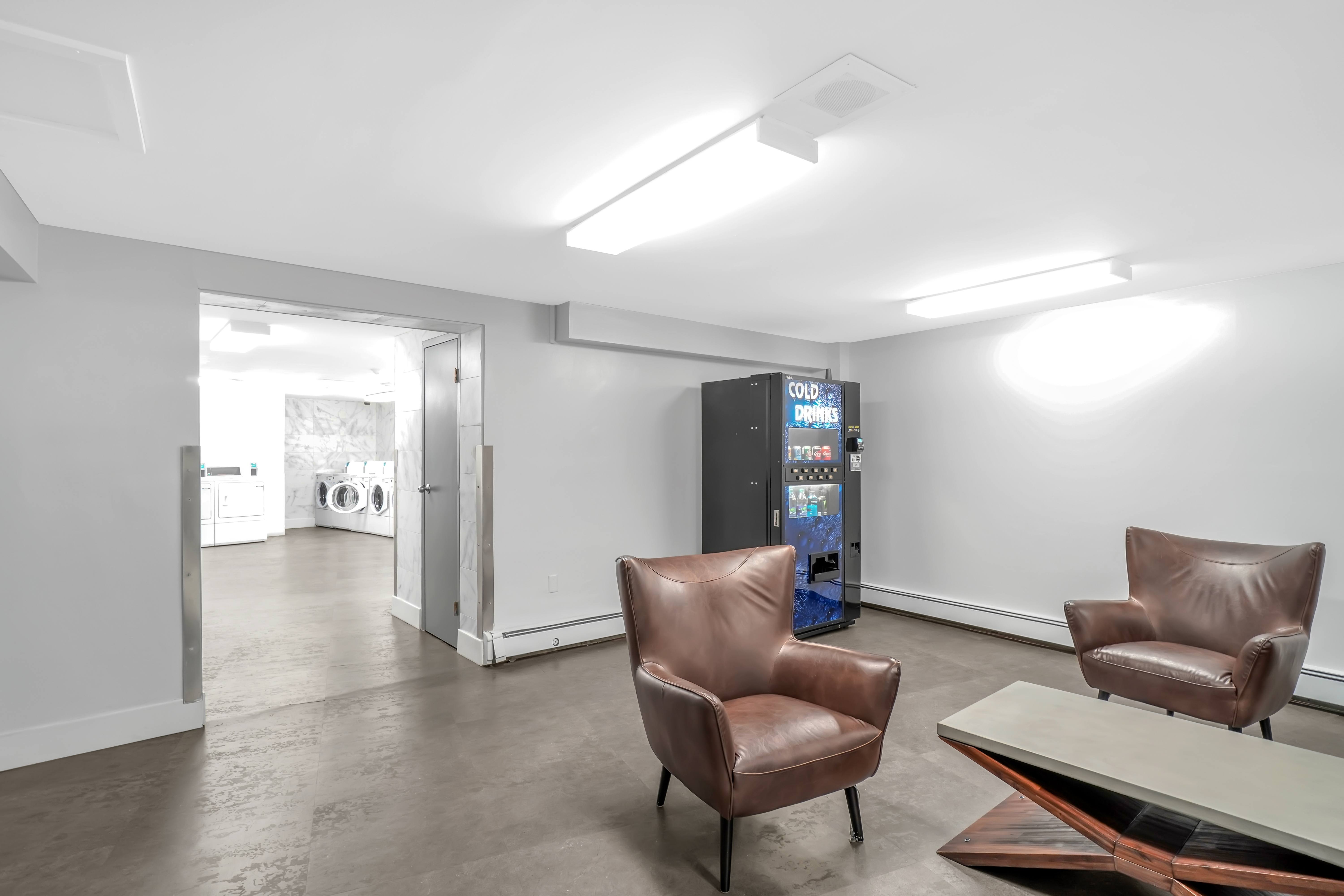International Plaza (Residential) #979-1745
