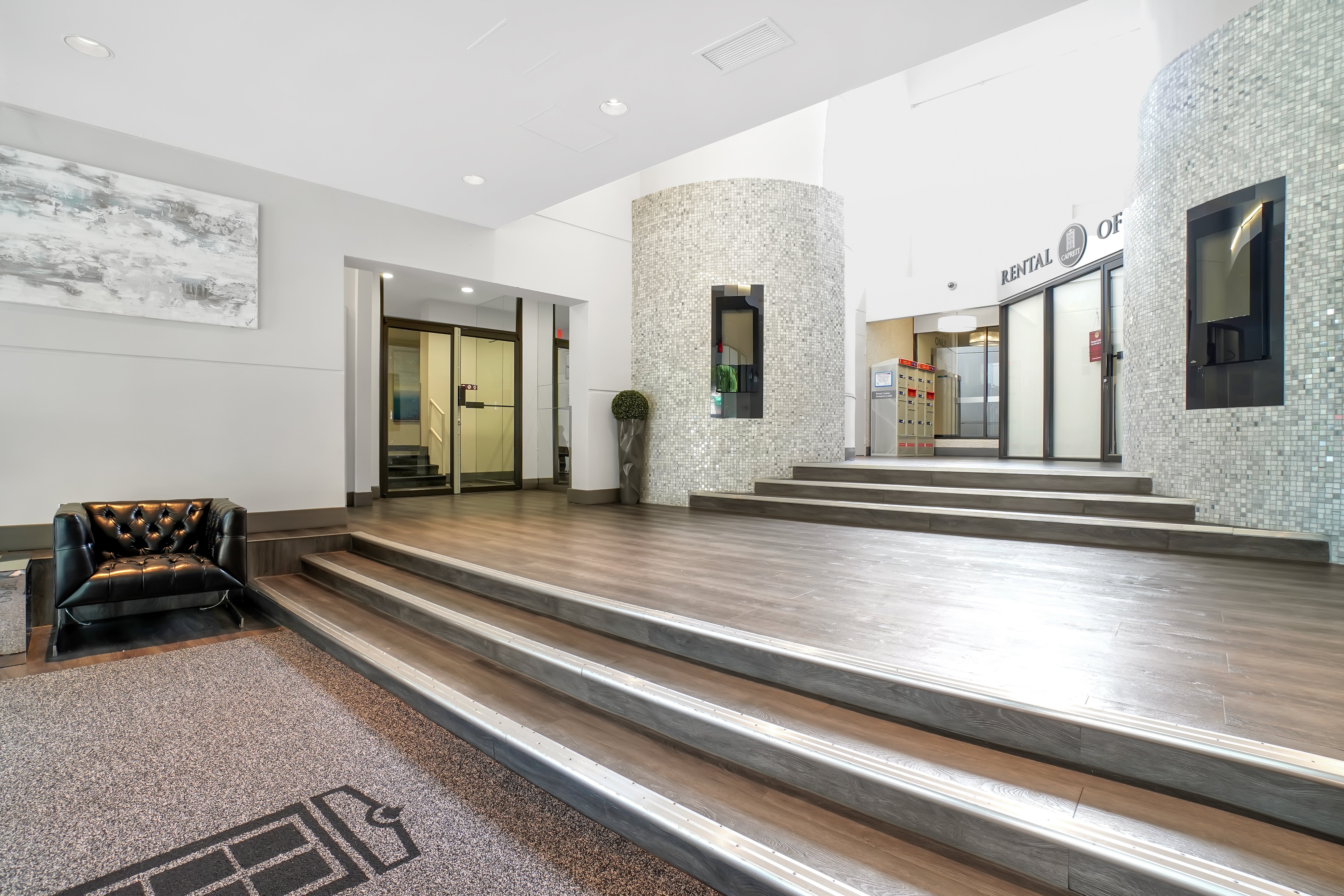 International Plaza (Residential) #979-1745