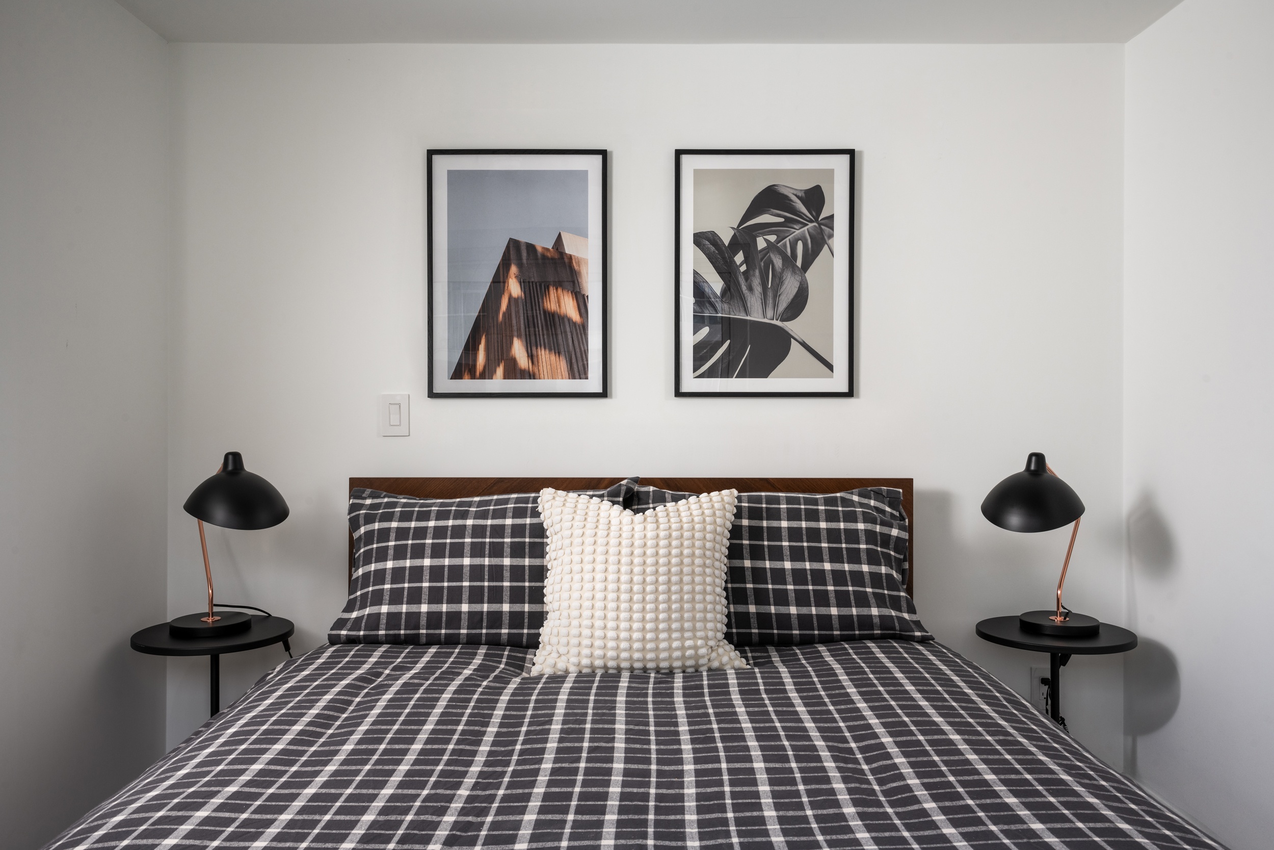 Mirvish Village Residential #589-0213