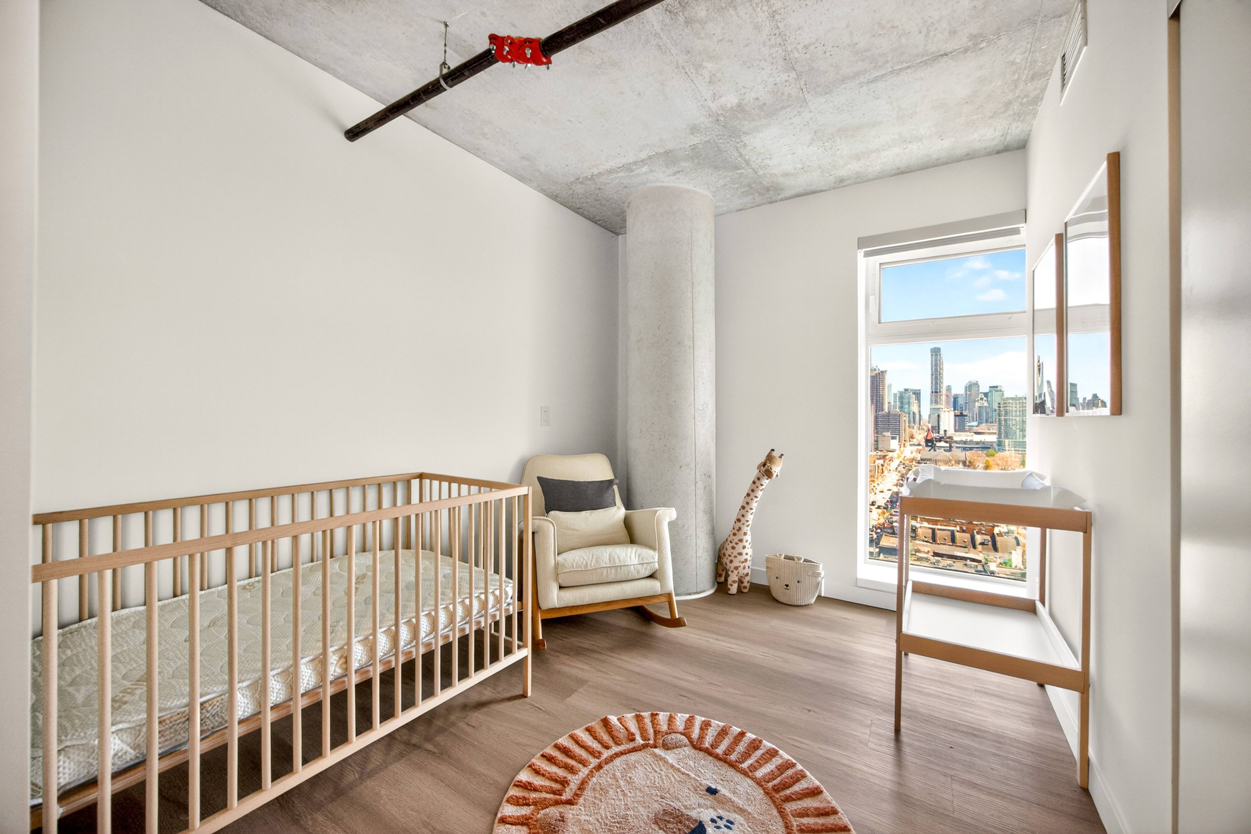 Mirvish Village Residential #760-2804