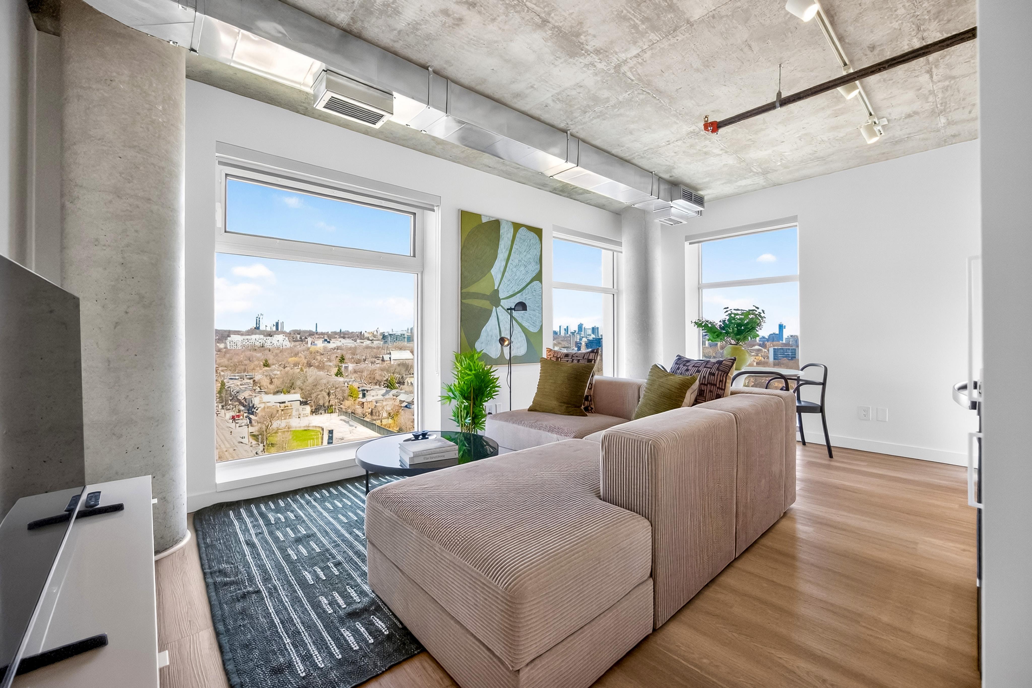 Mirvish Village Residential #760-2802