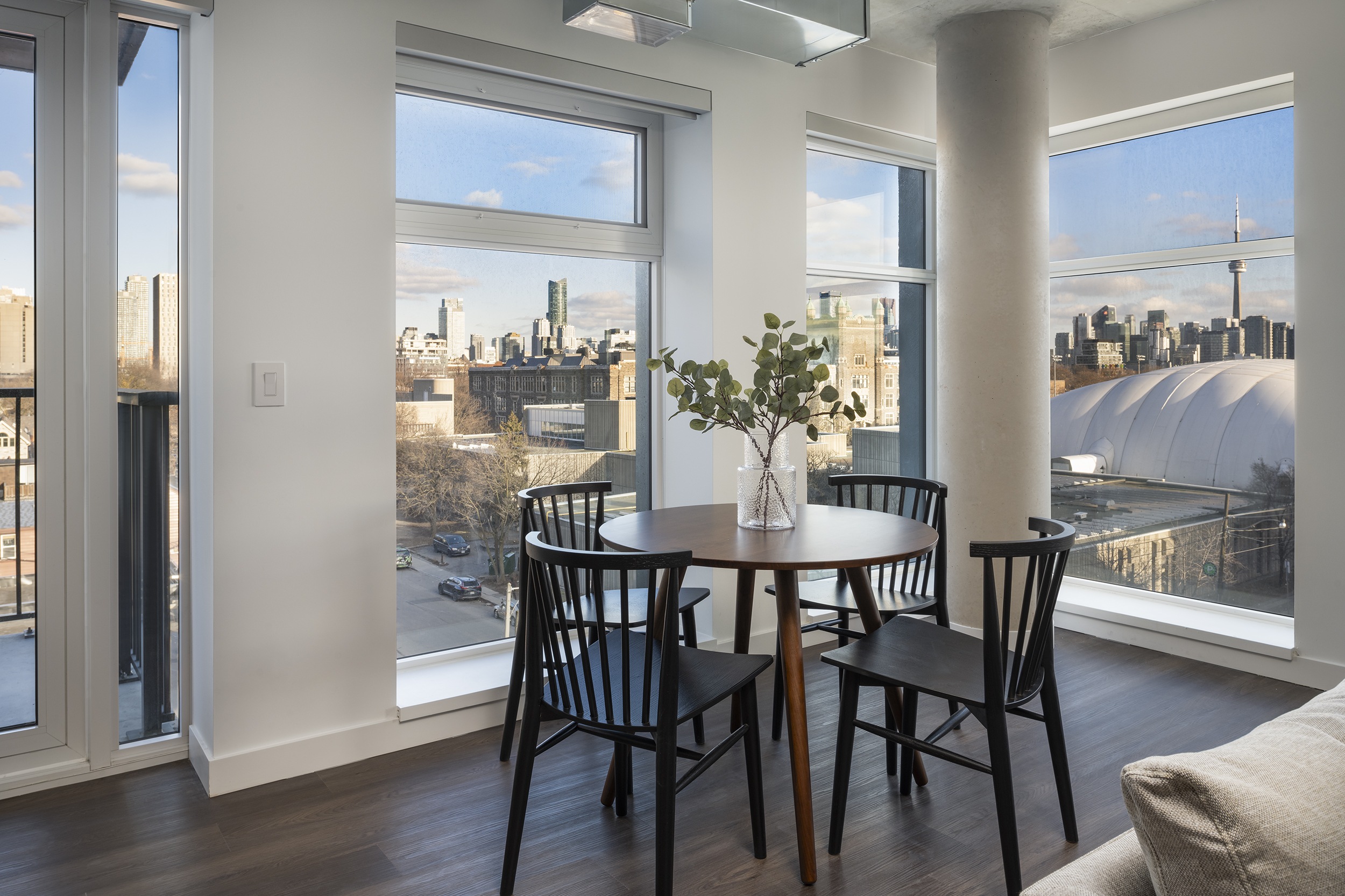 Mirvish Village Residential #748-0702
