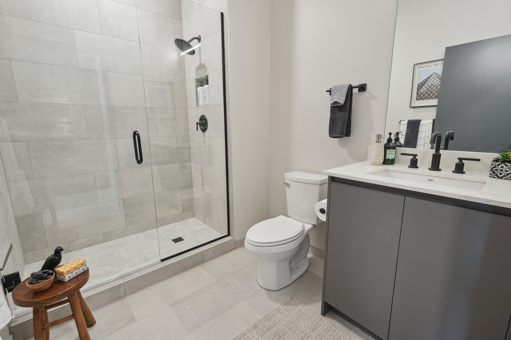 The Bell 45 Erieview Plaza, Cleveland, OH 44114 Cleveland - Leasing by Cross Street